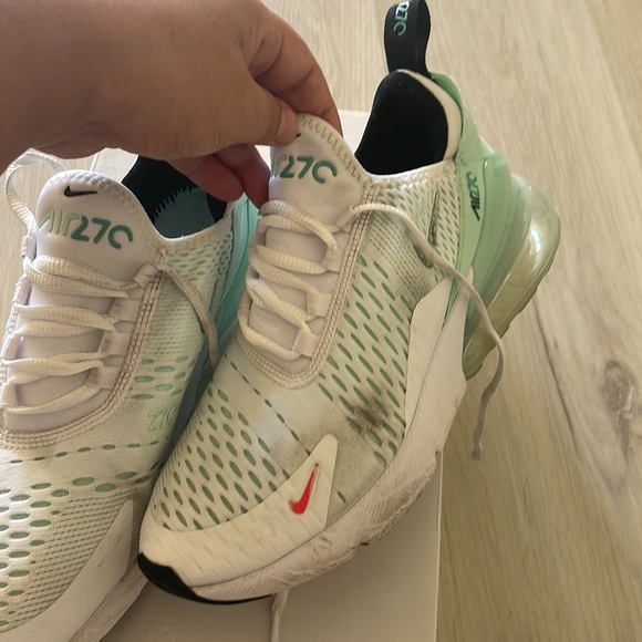 Nike Air Max 270 - Picture 7 of 7